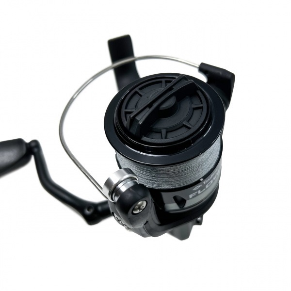 FLOW SPIN【PEライン付きスピニングリール】